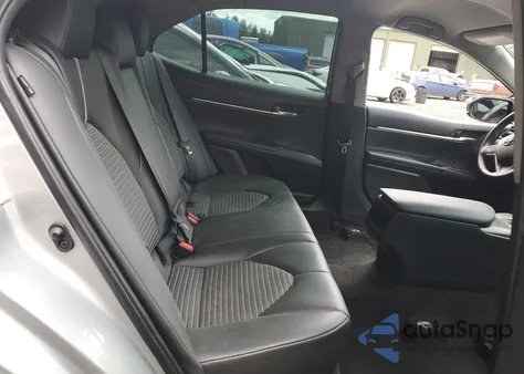 2021 Toyota Camry Se z USA, uszkodzony, nr VIN 4T1G11AK9MU488747